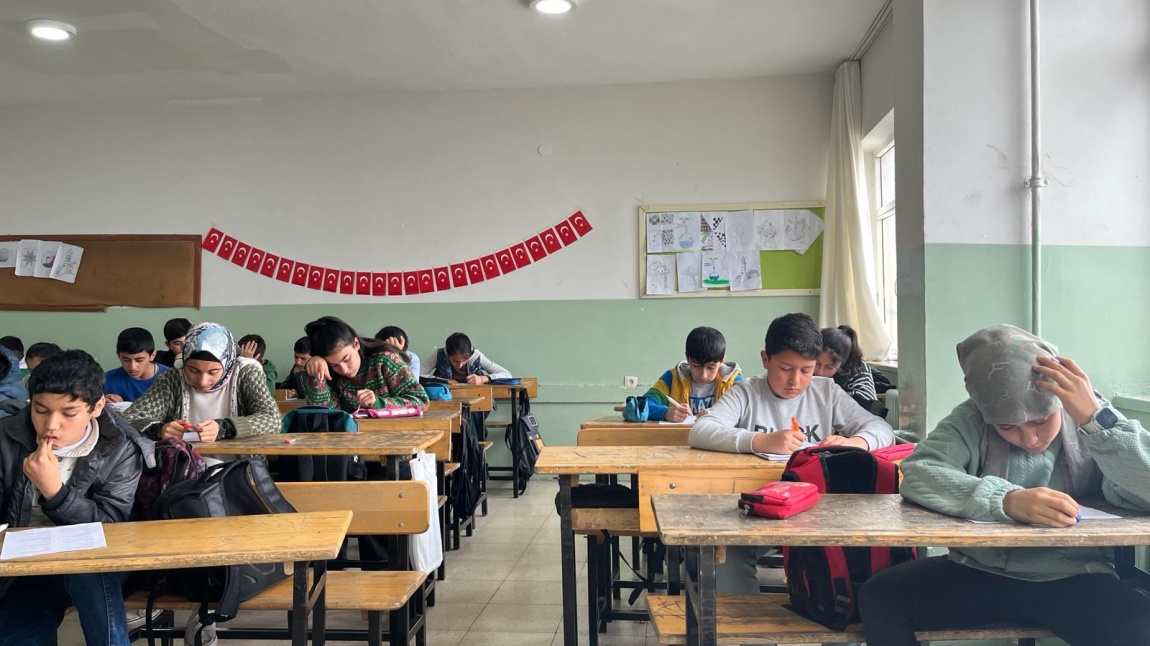 Bigep Kapsamında 8. Sınıflarımızda Türkçe Dersi Ara Değerlendirme Sınavı
